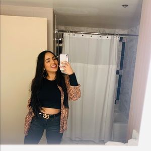 Meet your Posher, Gabriela